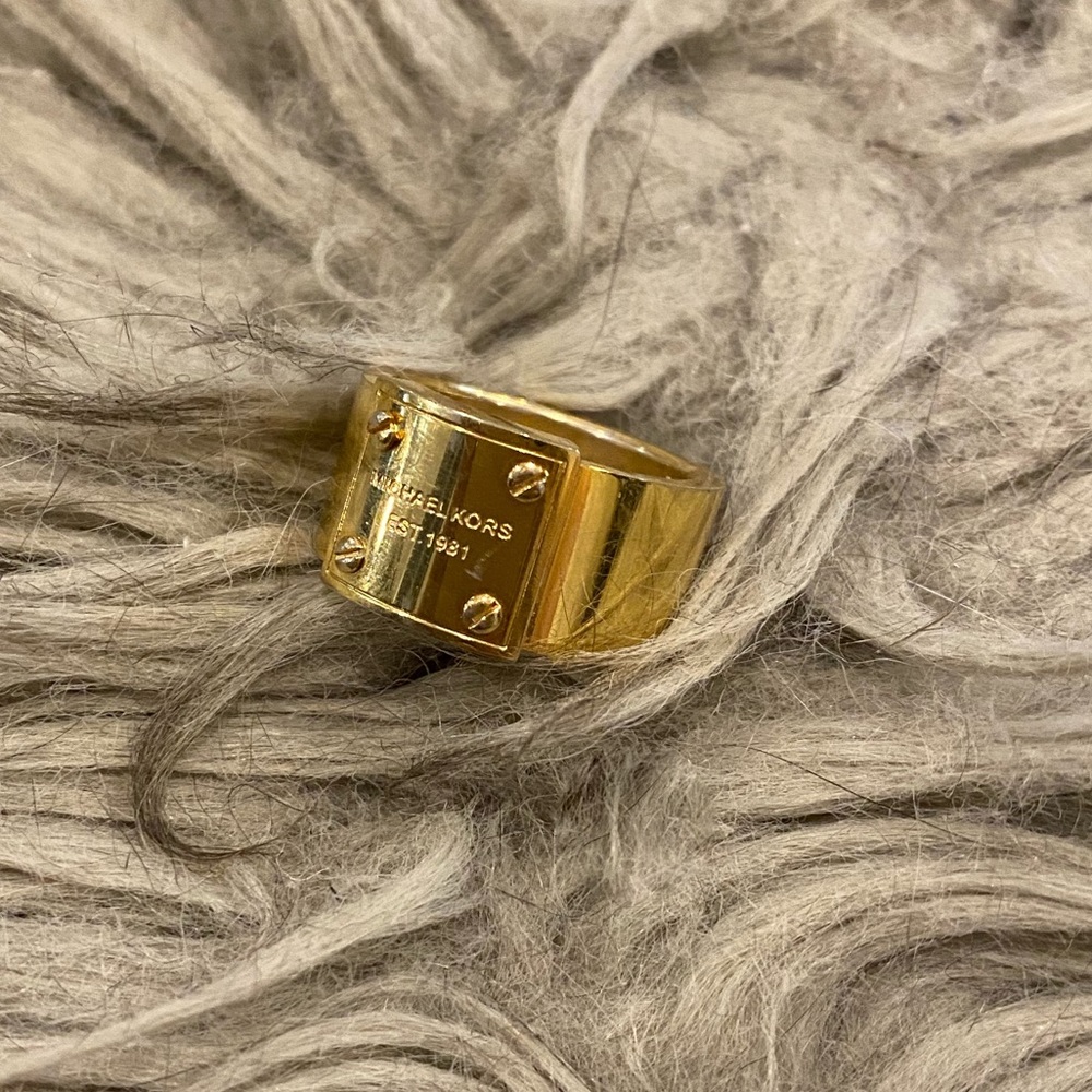 Chunky Gold Michael Kors Ring